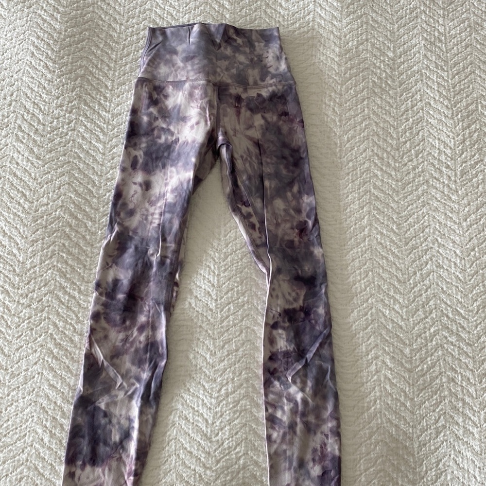 Lululemon align size 2. Inseam 28